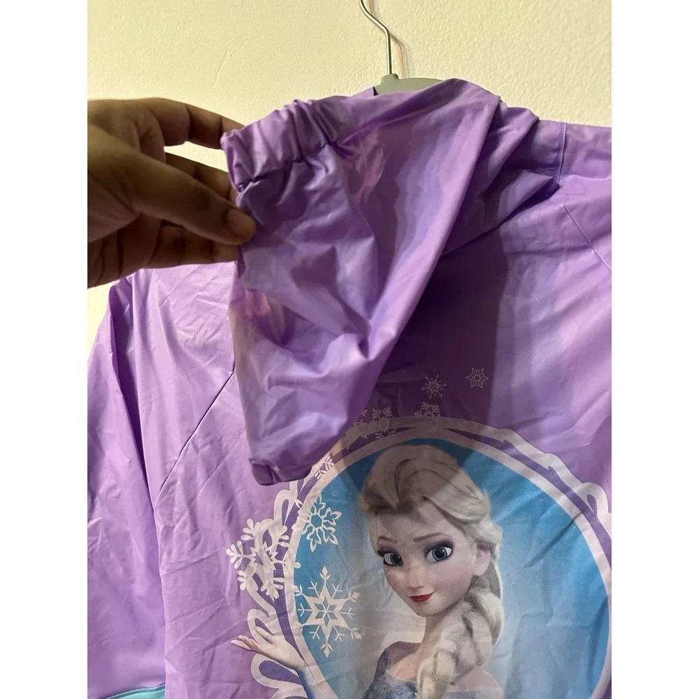 Disney Frozen Elsa Girls Purple Vinyl Raincoat Hooded Rain Slicker Jacket Size M